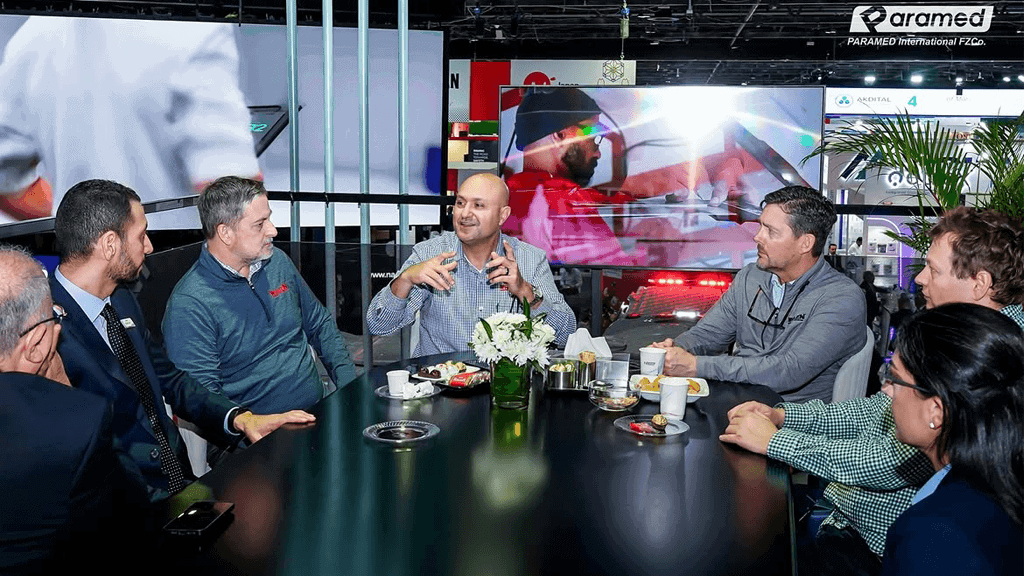 Whelen Team Visits Paramed Factory